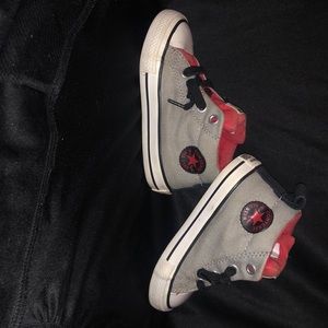Infant sz7 Converse All Star Chuck Taylors